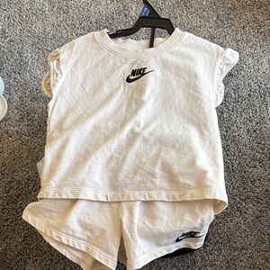 Nike Girls Two-Piece Tank Top & Shorts Set